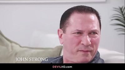 Stepdaddy’s Anal Cutie – Satine Summers & John Strong