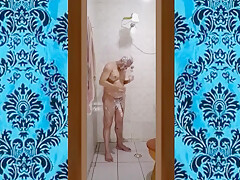 O Meu Banho Gostoso Com o Pau Duro 001