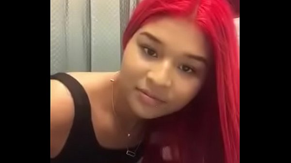 Putinha periscope dançando