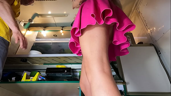 This hot bitch with perfect pussy has no idea about the hidden camera at work – voyeur upskirt pov