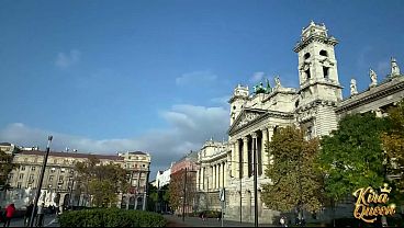 Beauty Kira Queen Gives Blowjob To Stranger She Just Met!