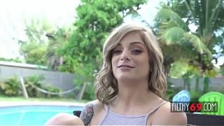 Blonde babe gets dicked doggystyle hard outdoors – Roxy Ryder