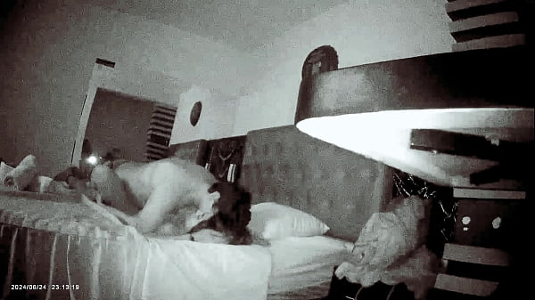 Cachando de misionero en el hotel – COMPLETO (flash – Flash – Flash)