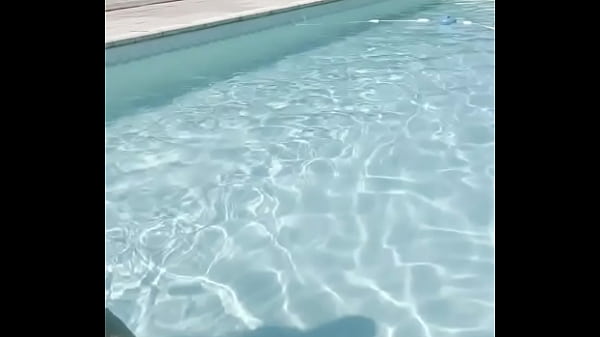 Es-tu le voyeur de ma nouvelle vidéo ? :p Dis moi en commentaire !