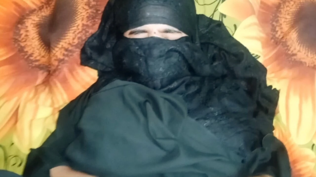 Real Desi Bengali Hijabi Girl Sex