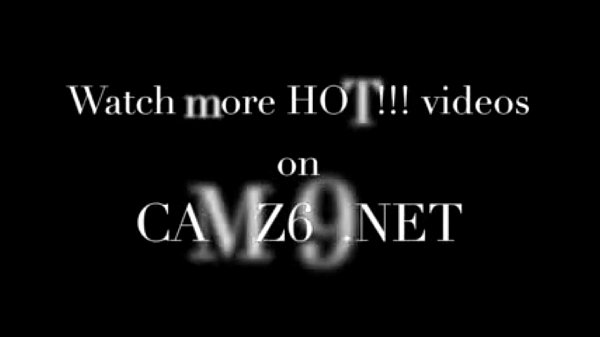 Slut whore masturbates on Periscope