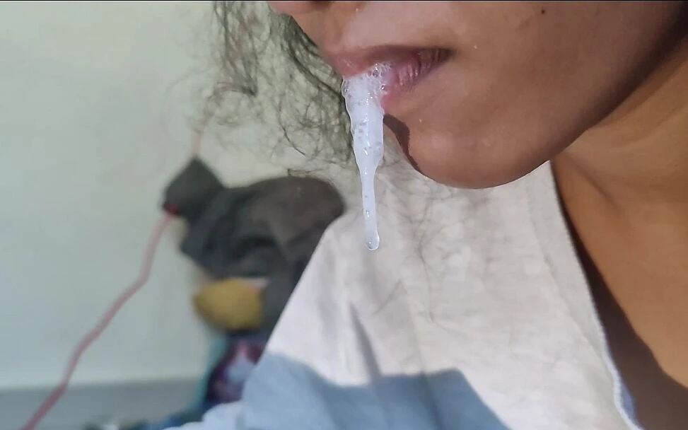 Stepsister Mouth in Cream