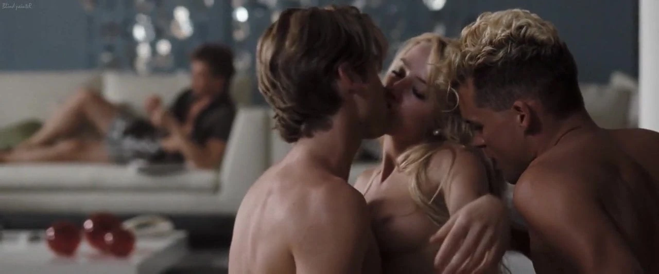 Amber Heard – The Informers (2008)