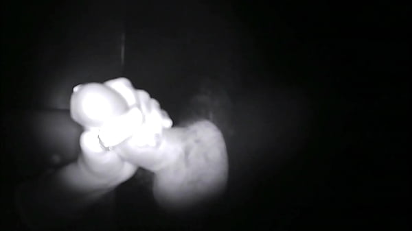 GLORY HOLE – CHUPANDO E FAZENDO ESTRANHO GOZAR NA CABINE (VIDEO COMPLETO NO RED – LINK NOS COMENTÁRIOS)