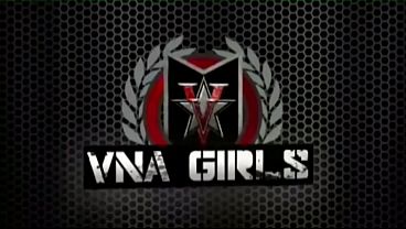 Gorgeous Bombshell Vicky Vette Gets A Load Of Cum On Her Huge Tits!