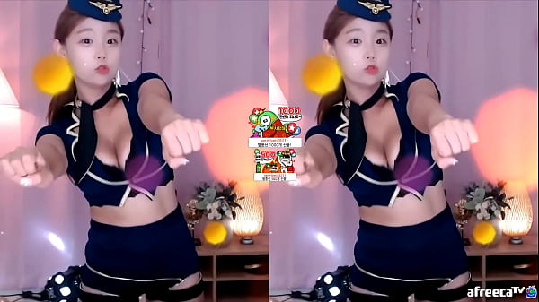 Korean babe in flight attendant costume dancing