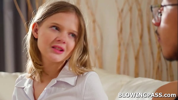 Teen stepsis giving her stepbro blowjob