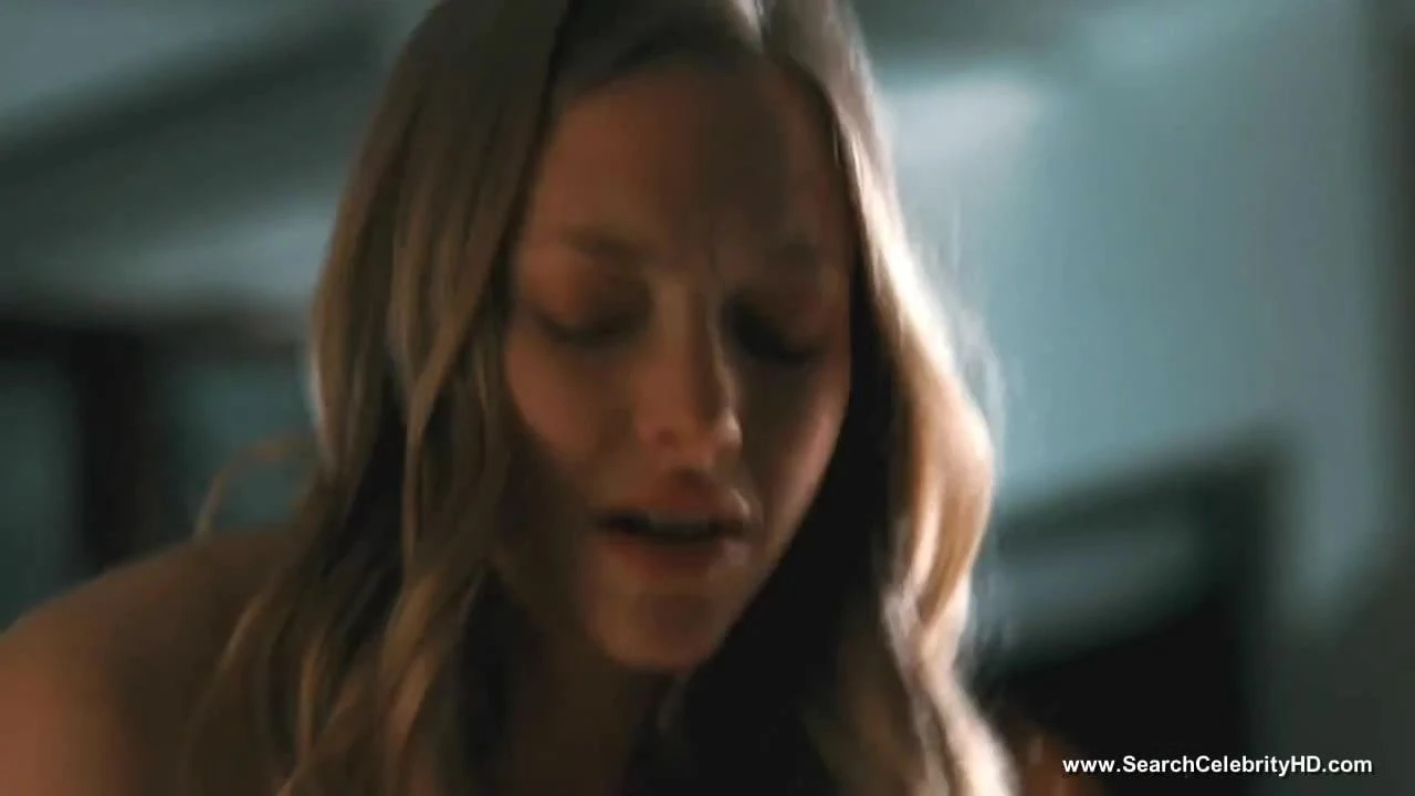 Amanda Seyfried nude scenes – Chloe – HD