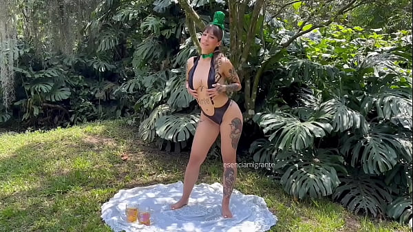 Celebrating St. Patrick’s Day with you, a delicious a plug up my ass and the outside glowing green.