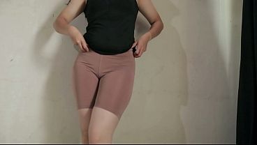 CEWEK INDO UDAH GAK TAHAN TERPAKSA COLMEK PAKAI BOTOL