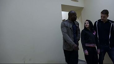 Cuck Licks Up BBC Cum and Feeds It to His Wife Elisa DTW3256