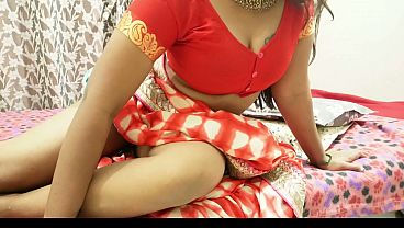 desi indian stranger fucks desi indian horny bhabhiji when her husband not at home (hindi audio)