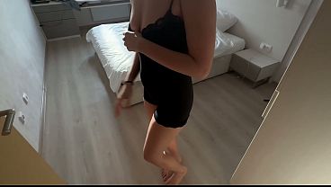 Fucked a Gorgeous Babe and Blasted a Massive Cumshot on Her Back