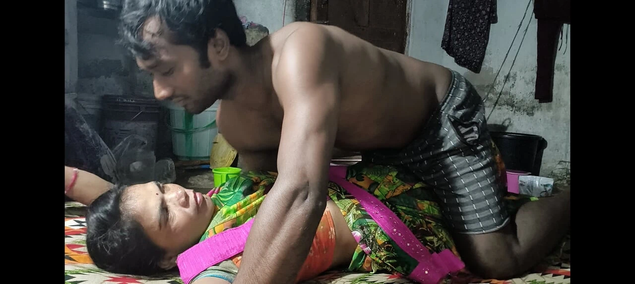 I Fucced my Indian Village bhabhi Fuccing her pussy