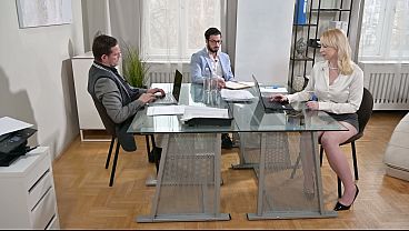 Office Slut Vera Jarw Gets Fucked DP Style By Her Colleagues GP3404