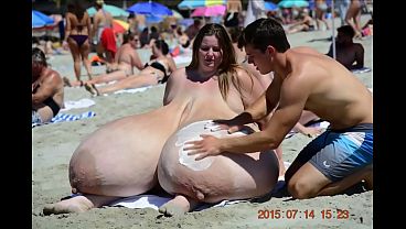 (AI GENERATED) Busty beach footage vol 2 (Fapermann)