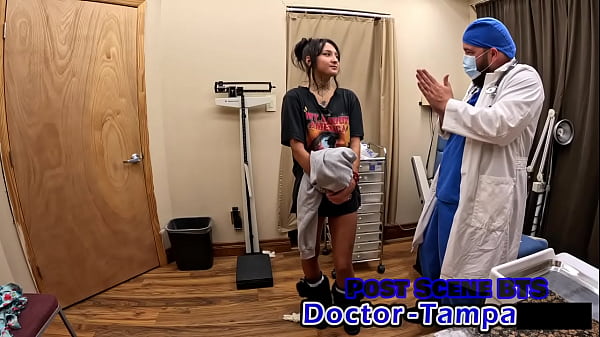 Dr Tampa – Zombae’s 1st Ever Gyno Exam – Zombae