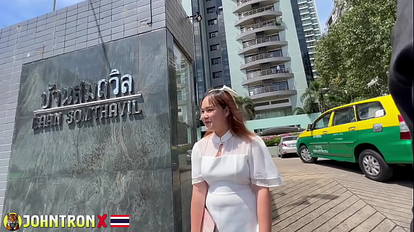 JohnTronX – 18YO Chubby Thai Teen LILY Lets Me Creampie Her