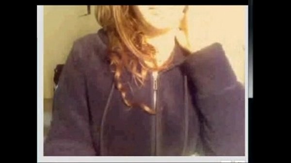 Stunning emo chick on hidden cam