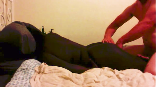 Tinder Match Fucks on the First Date